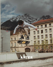 Load image into Gallery viewer, MOODY FALL VIBE | 5 FREE ADOBE LIGHTROOM PRESETS - Hannes Engl